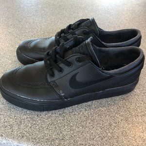 Nike SB Check Solar Shoe Mens Size 8